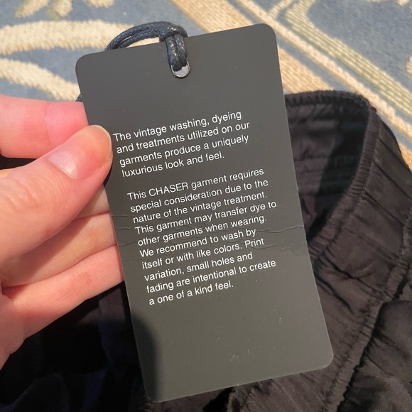 Chaser Silky Tie Short NWT M - Picture 4 of 8